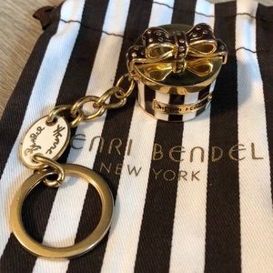 Henri Bendel Hatbox keychain